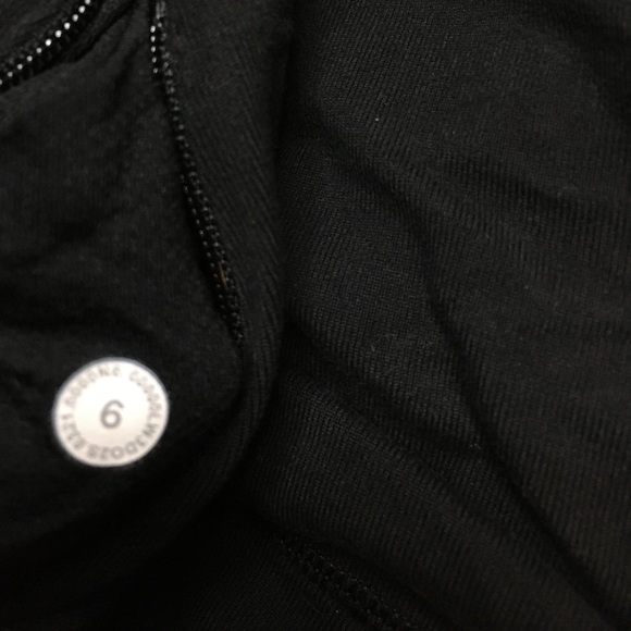 Lululemon Runderful Long Sleeve
Black - Picture 7 of 7